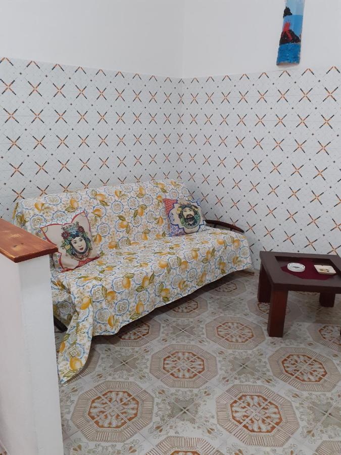 Apartament Domus Apollo Lipari  Zewnętrze zdjęcie